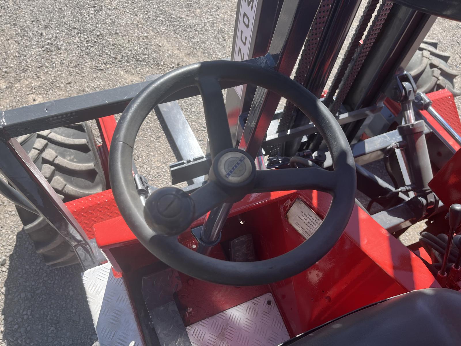 ./imagenes/INVOICE/2019/17073/MONTACARGA MOFFETT M5500 (15).JPG